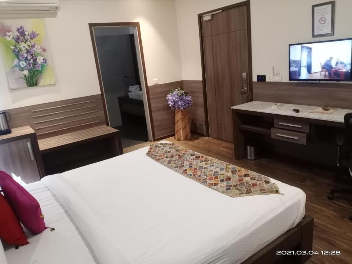 Fleur Hotel Jaipur Dış mekan fotoğraf